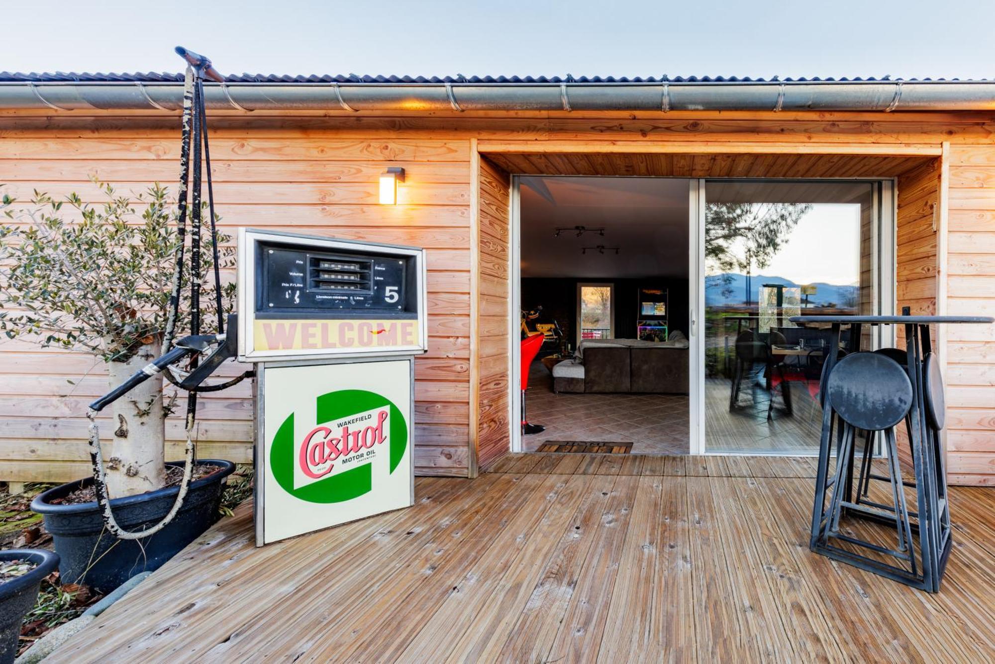 Vila Le Garage Lorp-Sentaraille Exteriér fotografie